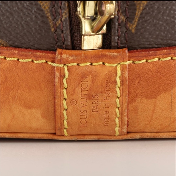 Louis Vuitton classic monogrammed Alma bag, lightly worn (Authenticated) - Picture 6 of 11